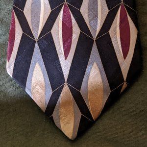 Stunning Tie, Silk, Like New
